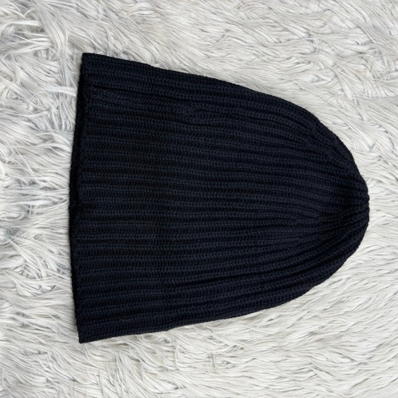 Jigsaw Women's OS Black Slouchy Chunky Knit Beanie Minimalist Classic 100% Wool - Picture 3 of 4